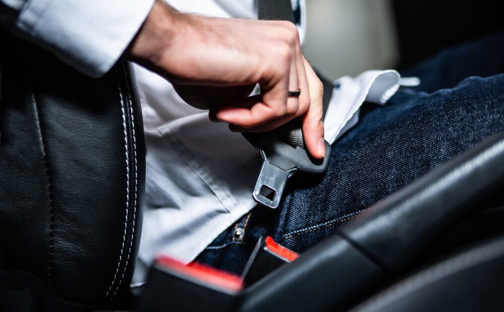 How Do Chauffeurs Guarantee Car Passenger Safety?