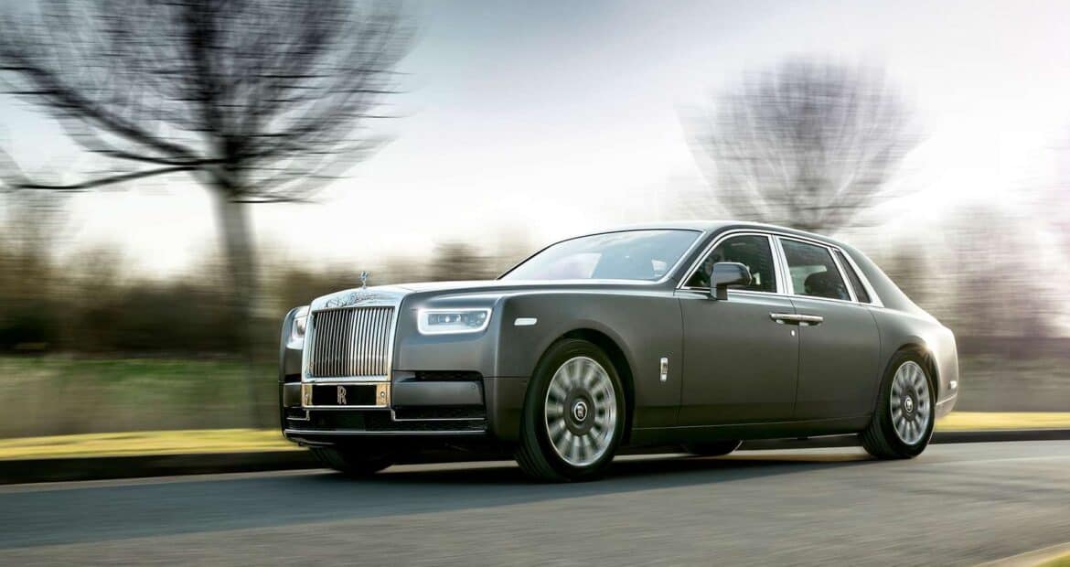 Beyond the Cab: Azure Private Hire – Your Key to Special Occasions